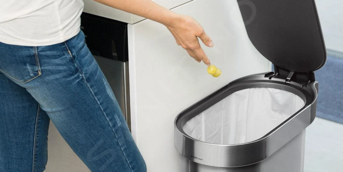 Simplehuman Pattumiere - Pattumiera Slim 45 L, Acciaio Inox Spazzolato CW2044 8 Simplehuman Pattumiere - Pattumiera Slim 45 L, Acciaio Inox Spazzolato CW2044 - immagine 8