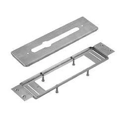 Kludi Accessori - Piastra Di Montaggio Per Miscelatore A 3 Fori Per Vasca Da Bagno 7614946-00 1 Kludi Accessori - Piastra Di Montaggio Per Miscelatore A 3 Fori Per Vasca Da Bagno 7614946-00